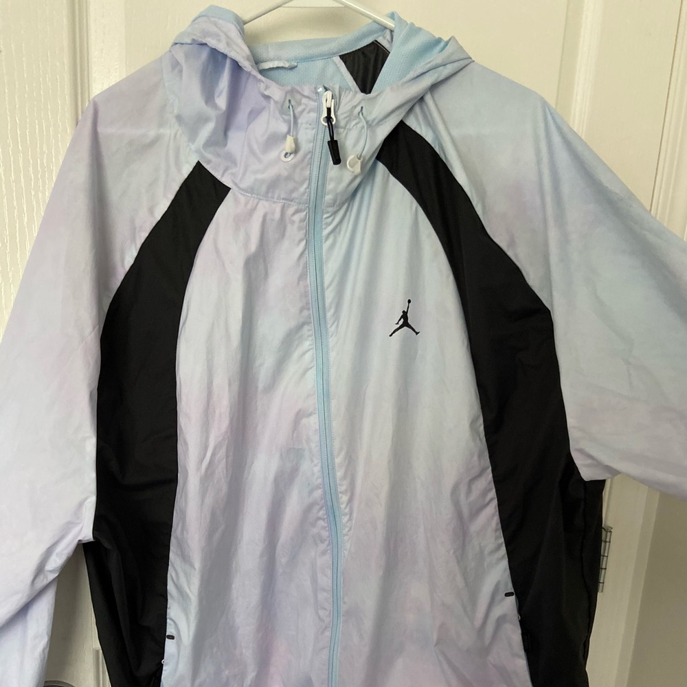 Multicoloured Jorden wind runner